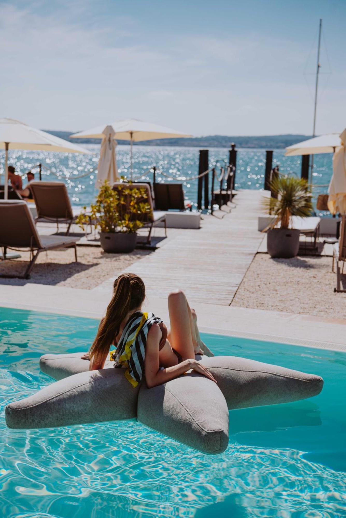 Aqva Boutique Hotel (Adults Only) 시르미오네 외부 사진